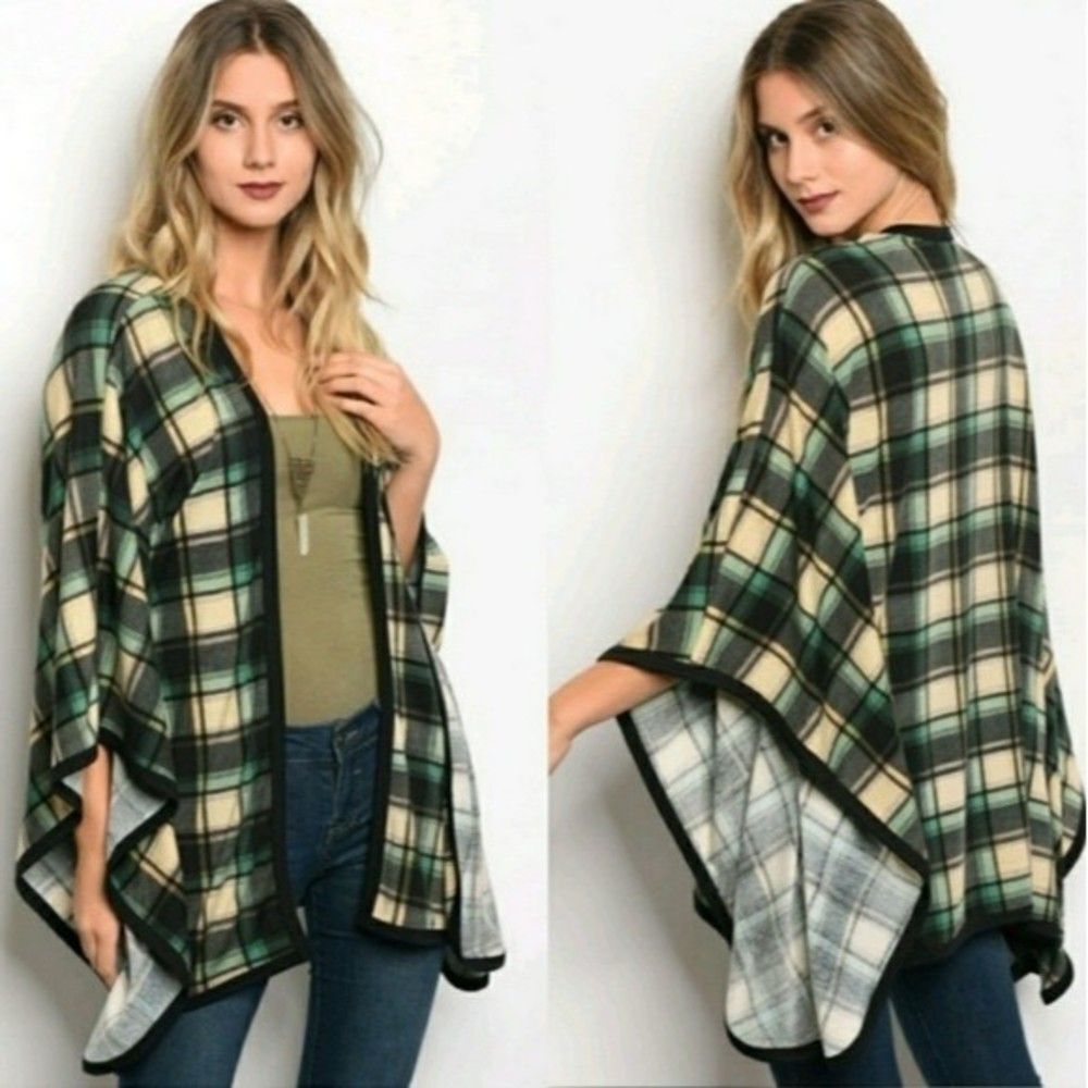 Green & Black Plaid Oversized Sweater Poncho